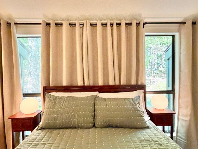 36 SNOWFLAKE LN, Hedgesville, WV 25427
