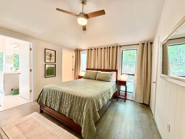 36 SNOWFLAKE LN, Hedgesville, WV 25427