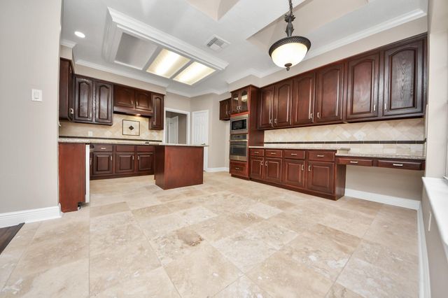 4534 Brook Shadow Drive, Houston, TX 77345