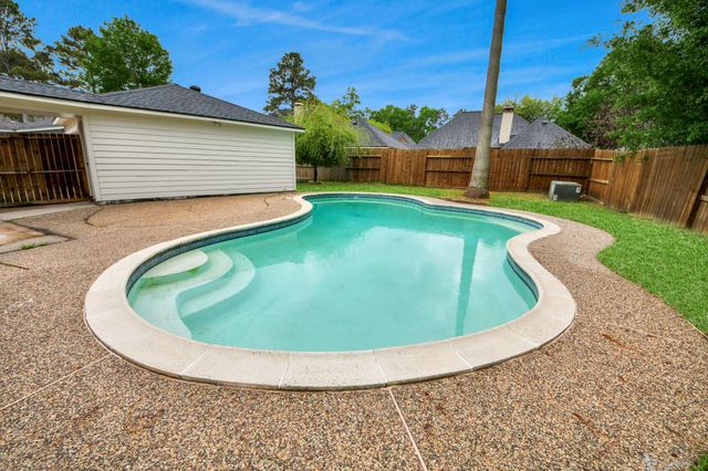 4534 Brook Shadow Drive, Houston, TX 77345