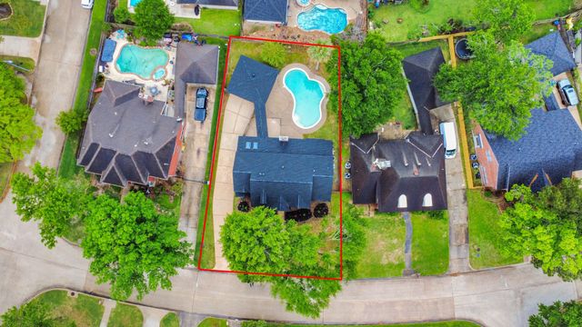 4534 Brook Shadow Drive, Houston, TX 77345