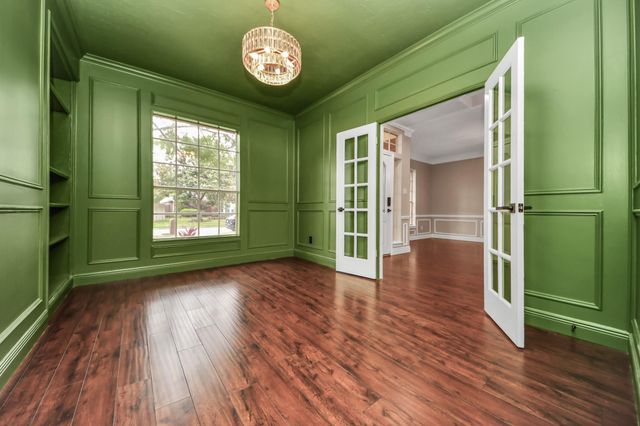 4534 Brook Shadow Drive, Houston, TX 77345