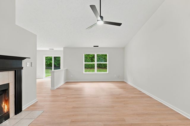 2115 Sotheby Lane, Indianapolis, IN 46239