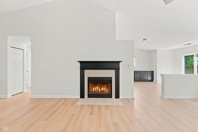 2115 Sotheby Lane, Indianapolis, IN 46239