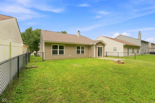 2115 Sotheby Lane, Indianapolis, IN 46239