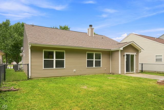2115 Sotheby Lane, Indianapolis, IN 46239