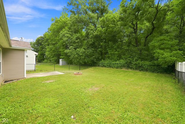 2115 Sotheby Lane, Indianapolis, IN 46239