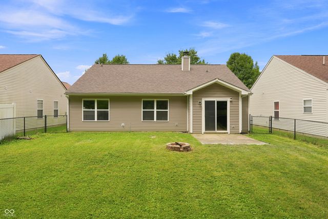 2115 Sotheby Lane, Indianapolis, IN 46239