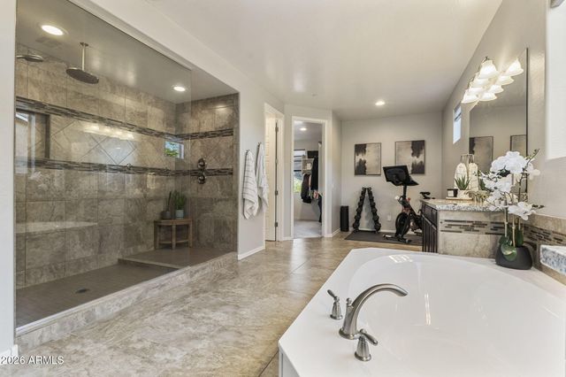 13763 W CREOSOTE Drive, Peoria, AZ 85383