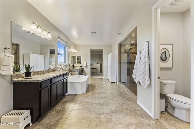 13763 W CREOSOTE Drive, Peoria, AZ 85383