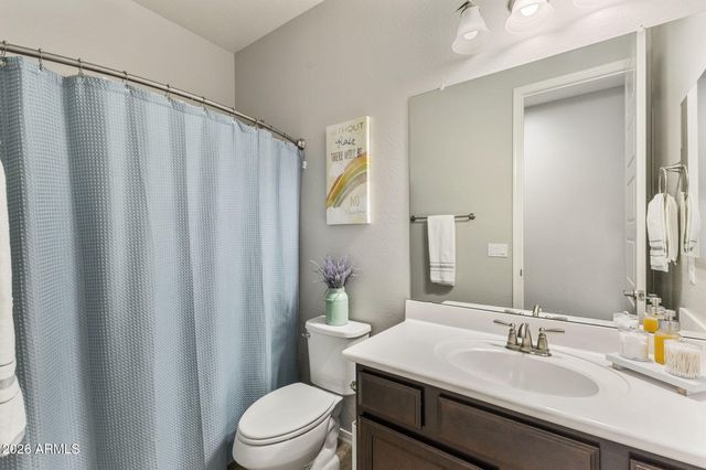 13763 W CREOSOTE Drive, Peoria, AZ 85383