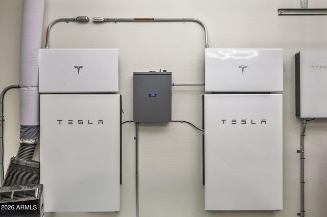 13763 W CREOSOTE Drive, Peoria, AZ 85383