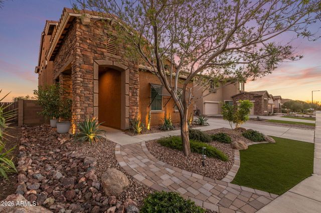 13763 W CREOSOTE Drive, Peoria, AZ 85383