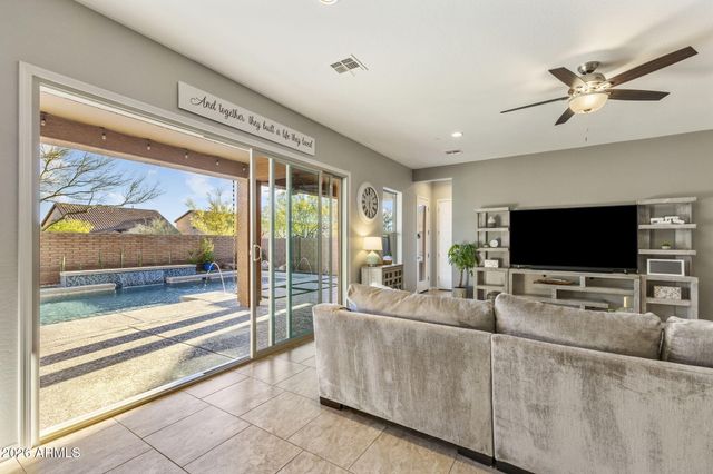 13763 W CREOSOTE Drive, Peoria, AZ 85383