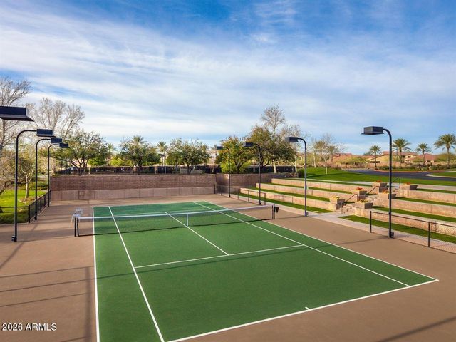 13763 W CREOSOTE Drive, Peoria, AZ 85383