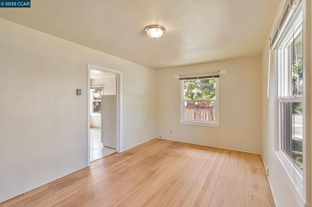 5 W Bissell Ave, Richmond, CA 94801