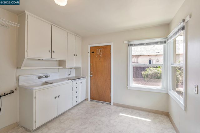 5 W Bissell Ave, Richmond, CA 94801