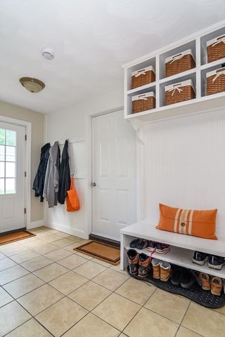10 Liberty St, Natick, MA 01760