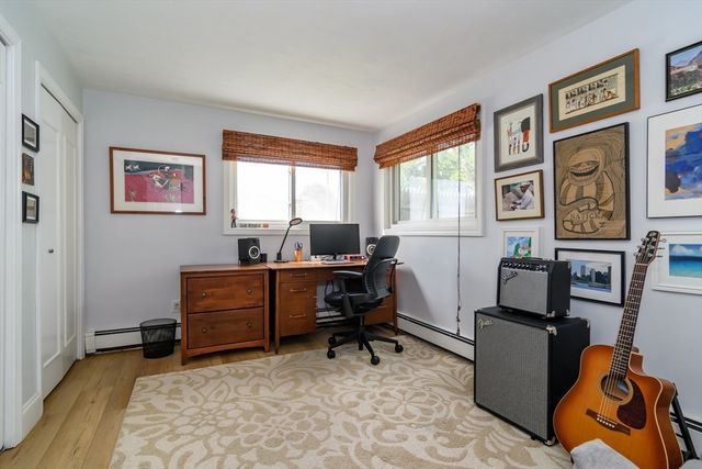10 Liberty St, Natick, MA 01760