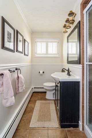 10 Liberty St, Natick, MA 01760