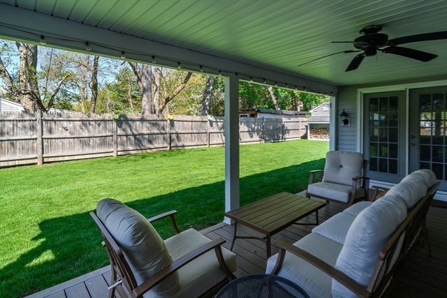 10 Liberty St, Natick, MA 01760
