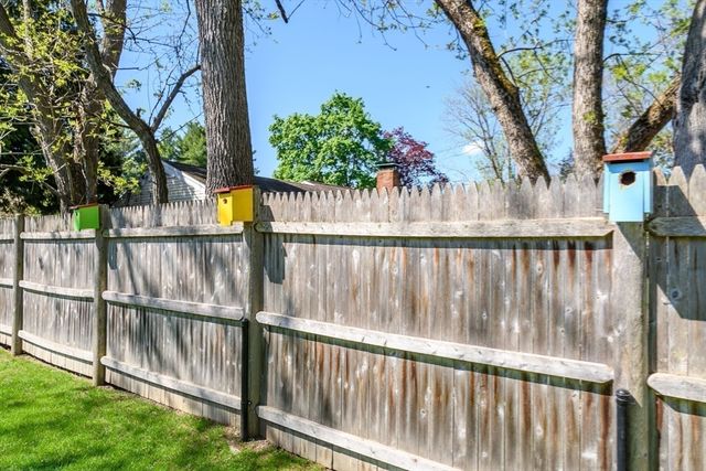 10 Liberty St, Natick, MA 01760