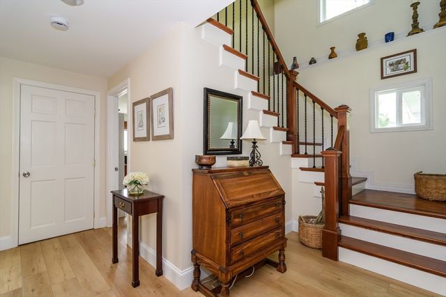 10 Liberty St, Natick, MA 01760