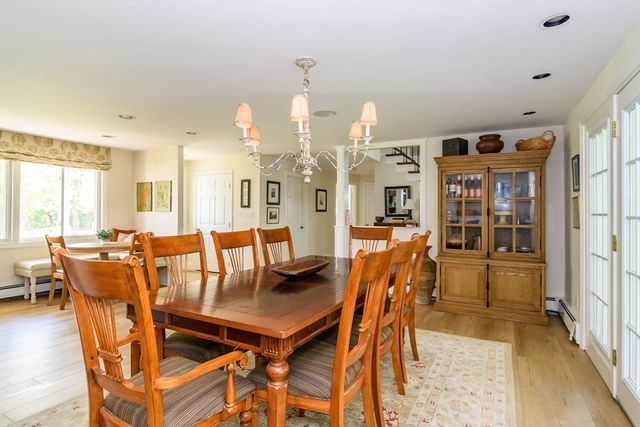 10 Liberty St, Natick, MA 01760