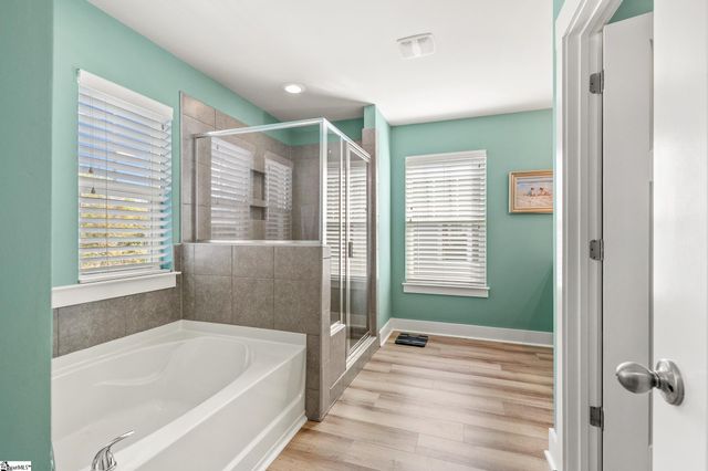 819 Sweet William Road, Spartanburg, SC 29301