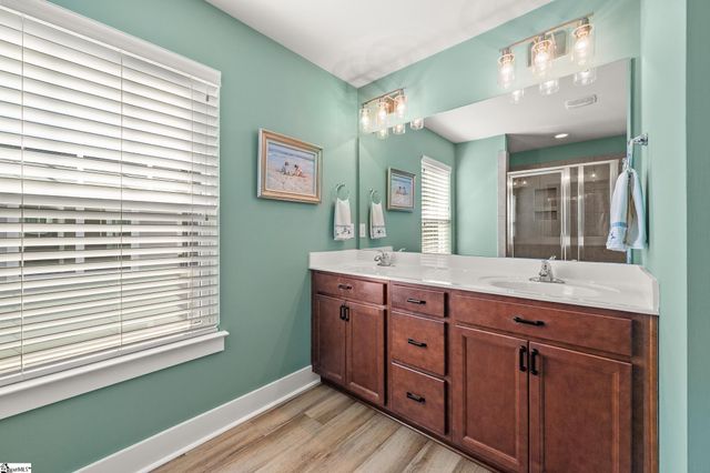 819 Sweet William Road, Spartanburg, SC 29301