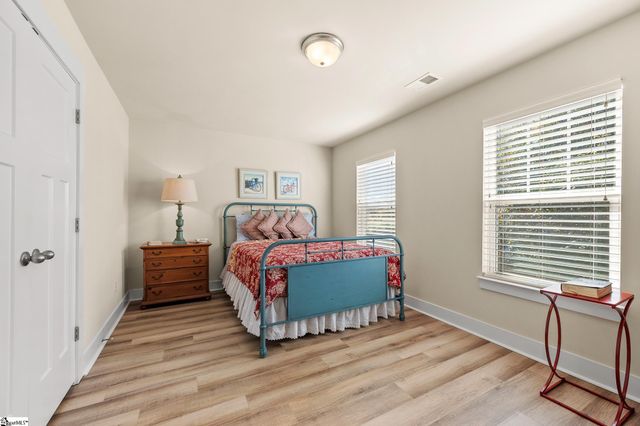 819 Sweet William Road, Spartanburg, SC 29301