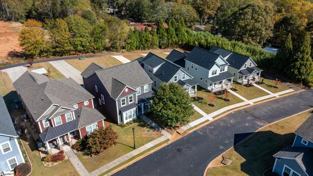 819 Sweet William Road, Spartanburg, SC 29301