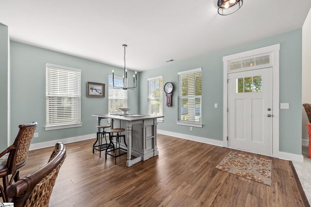 819 Sweet William Road, Spartanburg, SC 29301