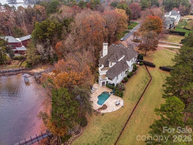15503 Fishermans Rest Court, Cornelius, NC 28031