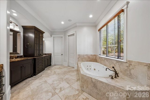 15503 Fishermans Rest Court, Cornelius, NC 28031
