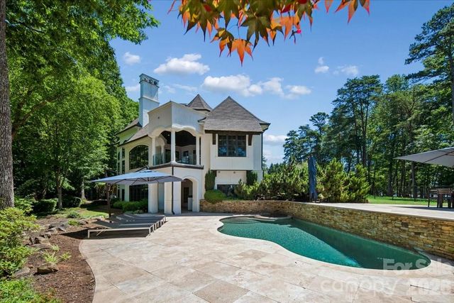 15503 Fishermans Rest Court, Cornelius, NC 28031