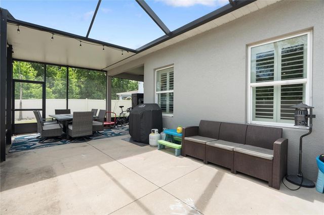 18379 FALLING PINE NEEDLE LANE, Land O Lakes, FL 34638