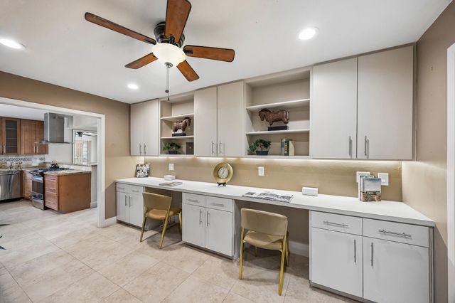 9703 Oasis Drive, Houston, TX 77096