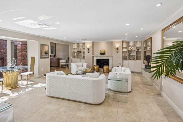 9703 Oasis Drive, Houston, TX 77096