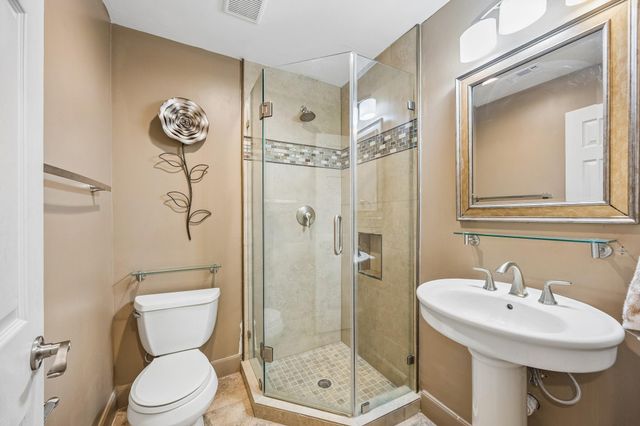 9703 Oasis Drive, Houston, TX 77096