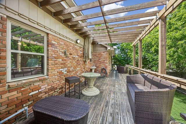 9703 Oasis Drive, Houston, TX 77096