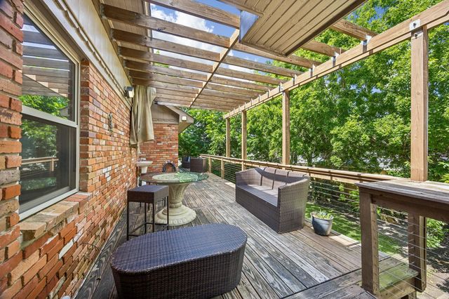 9703 Oasis Drive, Houston, TX 77096