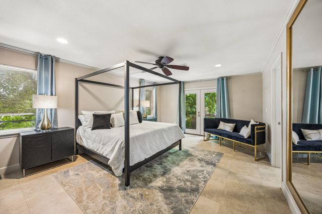 9703 Oasis Drive, Houston, TX 77096