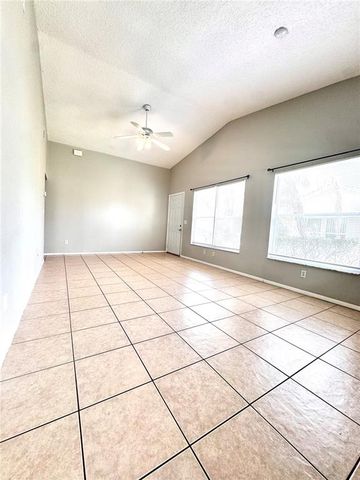 1923 BENTLEY BOULEVARD, Kissimmee, FL 34741