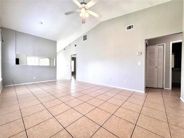 1923 BENTLEY BOULEVARD, Kissimmee, FL 34741