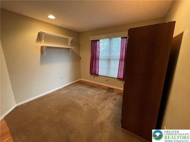 4001 Ferncroft Lane, Bethlehem Twp, PA 18020