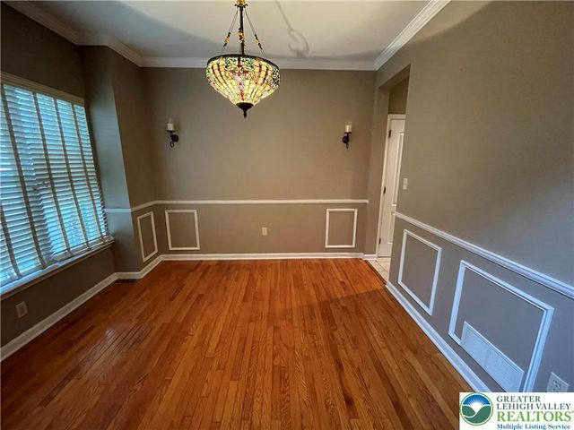 4001 Ferncroft Lane, Bethlehem Twp, PA 18020