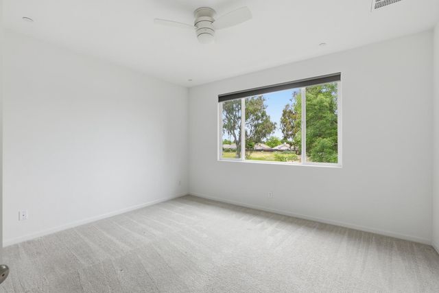 8371 Lemberger Way, Sacramento, CA 95829