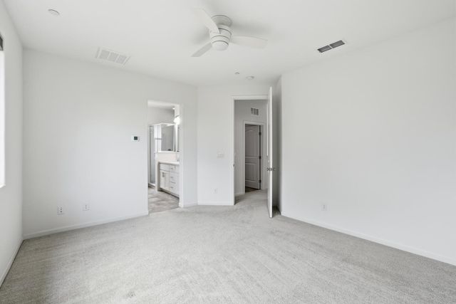 8371 Lemberger Way, Sacramento, CA 95829