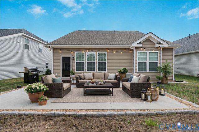 10618 Valor Ln, Chesterfield, VA 23832